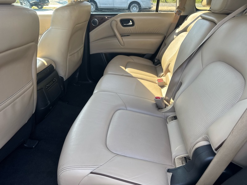 Nissan Armada Platinum 2WD 2020 Nissan Armada Platinum 2WD 2020