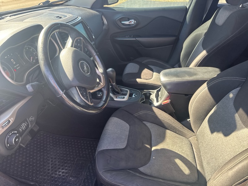 Jeep Cherokee Latitude 4WD 2014 Jeep Cherokee Latitude 4WD 2014