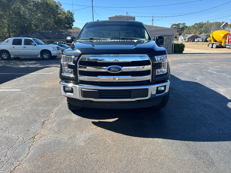 Ford F-150 Lariat SuperCrew 5.5-ft. Bed 4WD 2016 Ford F-150 Lariat SuperCrew 5.5-ft. Bed 4WD 2016