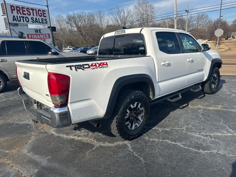 Toyota Tacoma SR5 Double Cab Long Bed V6 6AT 4WD 2019