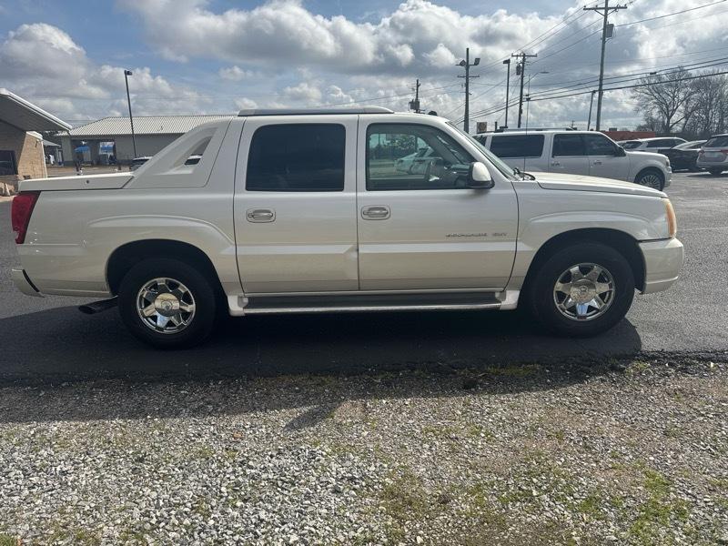Cadillac Escalade EXT Sport Utility Truck 2004