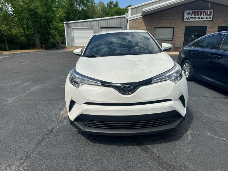 Toyota C-HR LE 2019