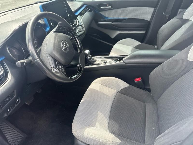 Toyota C-HR LE 2019