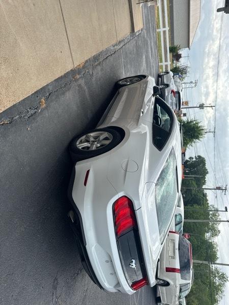 Ford Mustang EcoBoost Coupe 2018