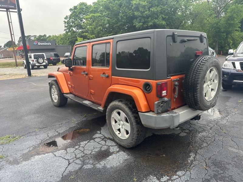 Jeep Wrangler Unlimited Sahara 4WD 2011