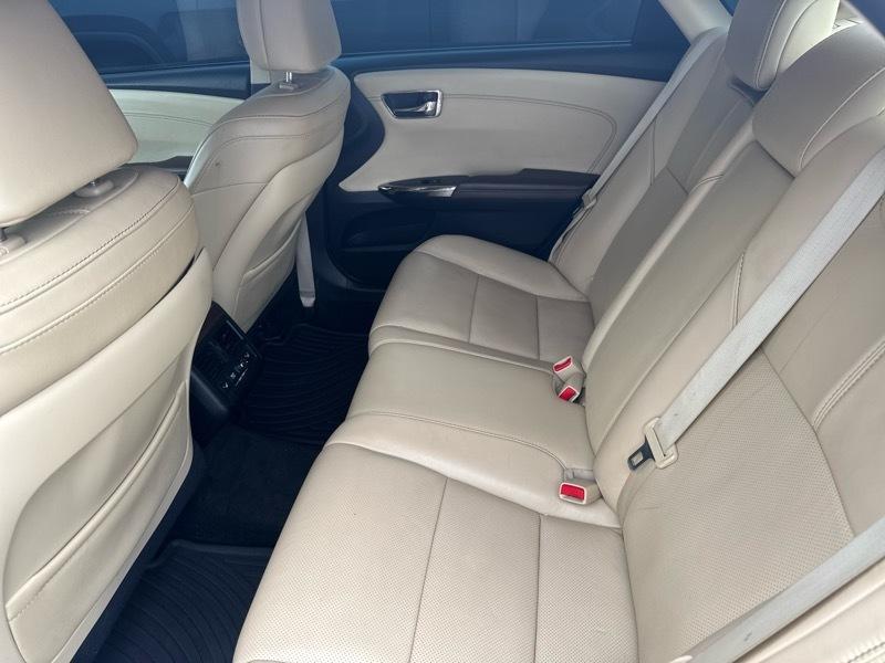Toyota Avalon XLE 2013