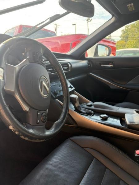 Lexus IS 250 RWD 2014