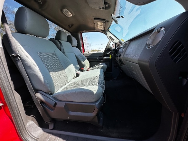 Ford Super Duty F-350 SRW  2012