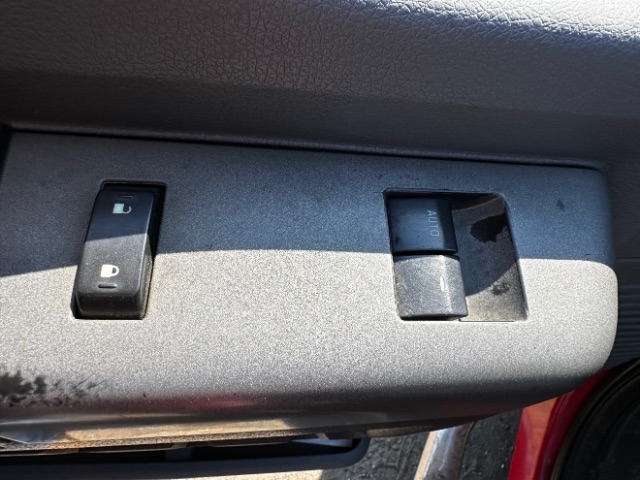 Ford Super Duty F-350 SRW  2012