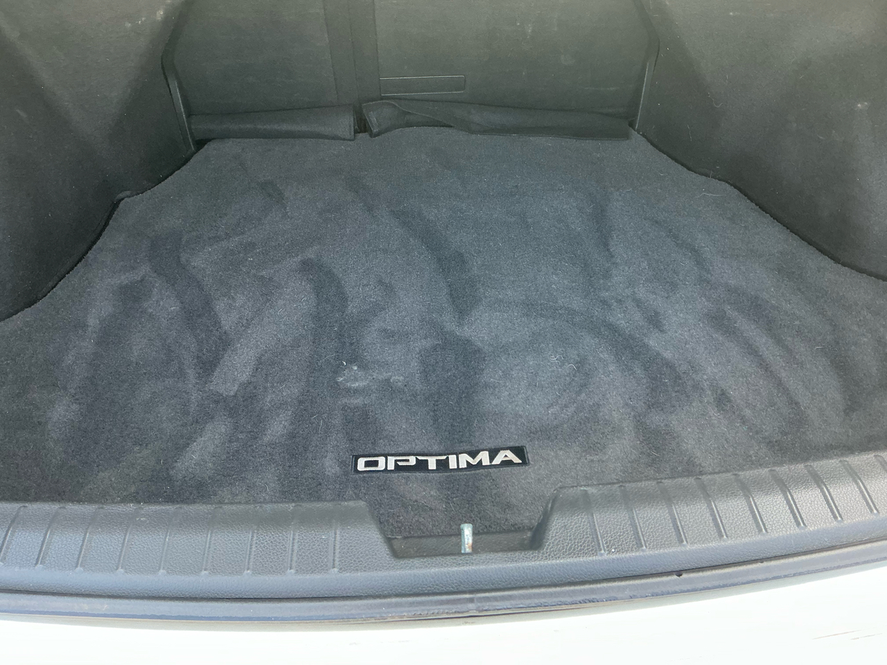 2012 Kia Optima LX photo 8