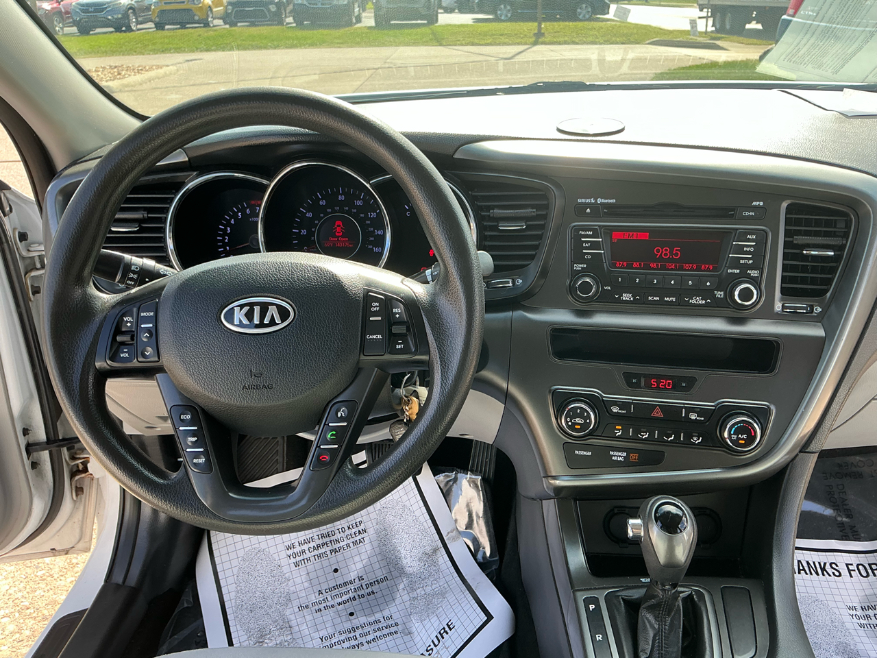 2012 Kia Optima LX photo 12