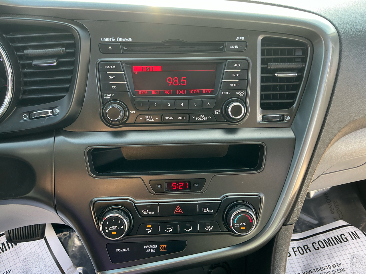 2012 Kia Optima LX photo 18