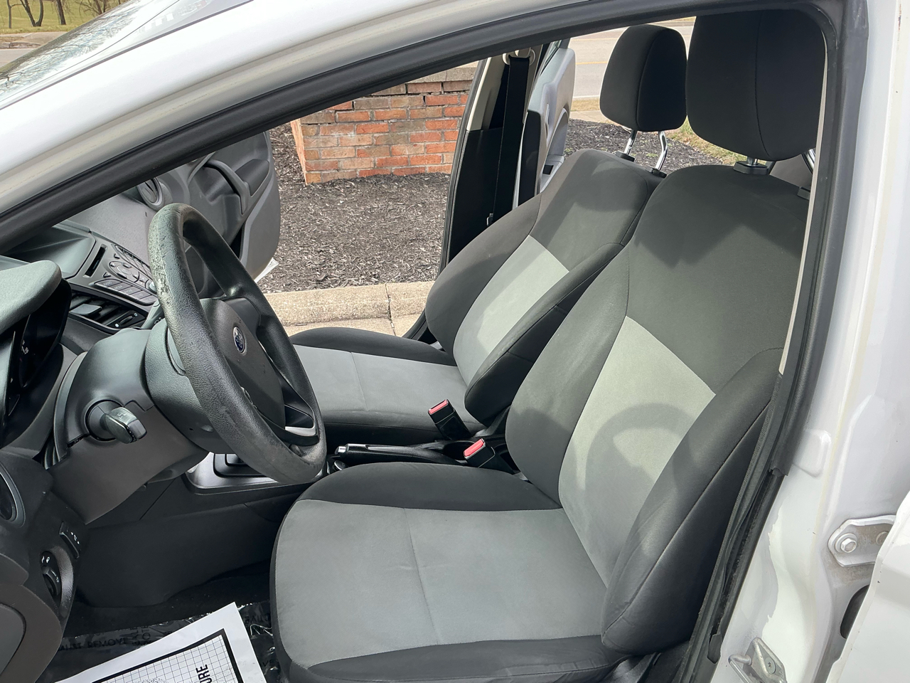 Ford Fiesta 4dr Sdn S 2016