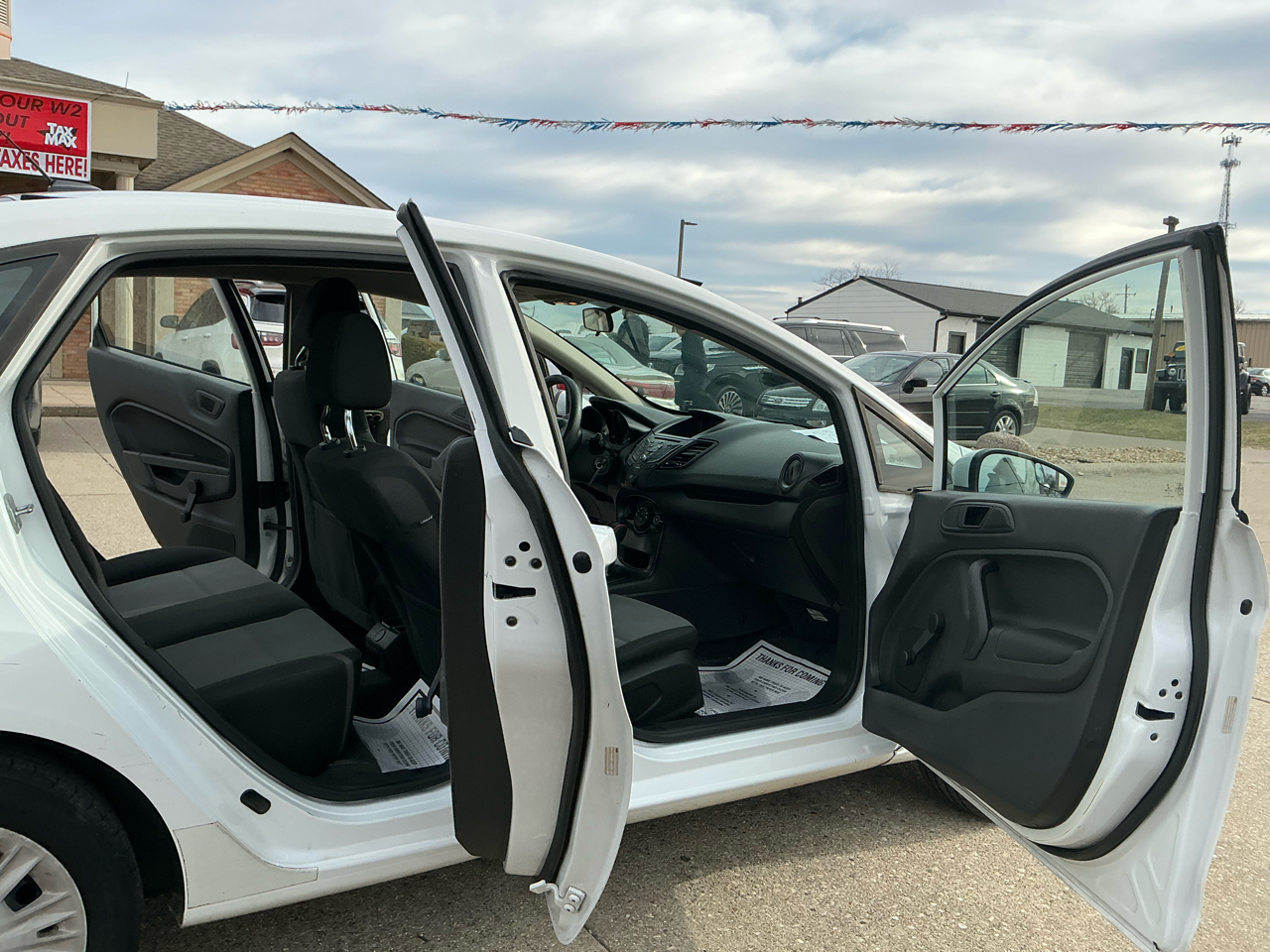 Ford Fiesta 4dr Sdn S 2016