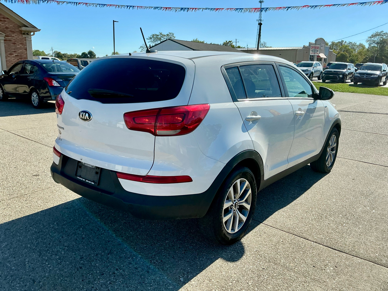Kia Sportage AWD 4dr LX 2016 Kia Sportage AWD 4dr LX 2016