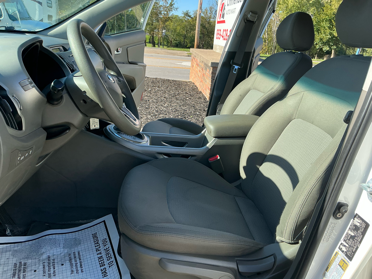 Kia Sportage AWD 4dr LX 2016 Kia Sportage AWD 4dr LX 2016
