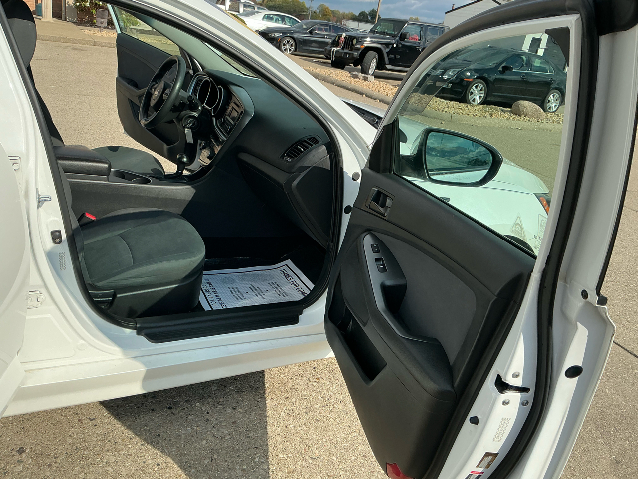 Kia Optima 4dr Sdn LX 2015