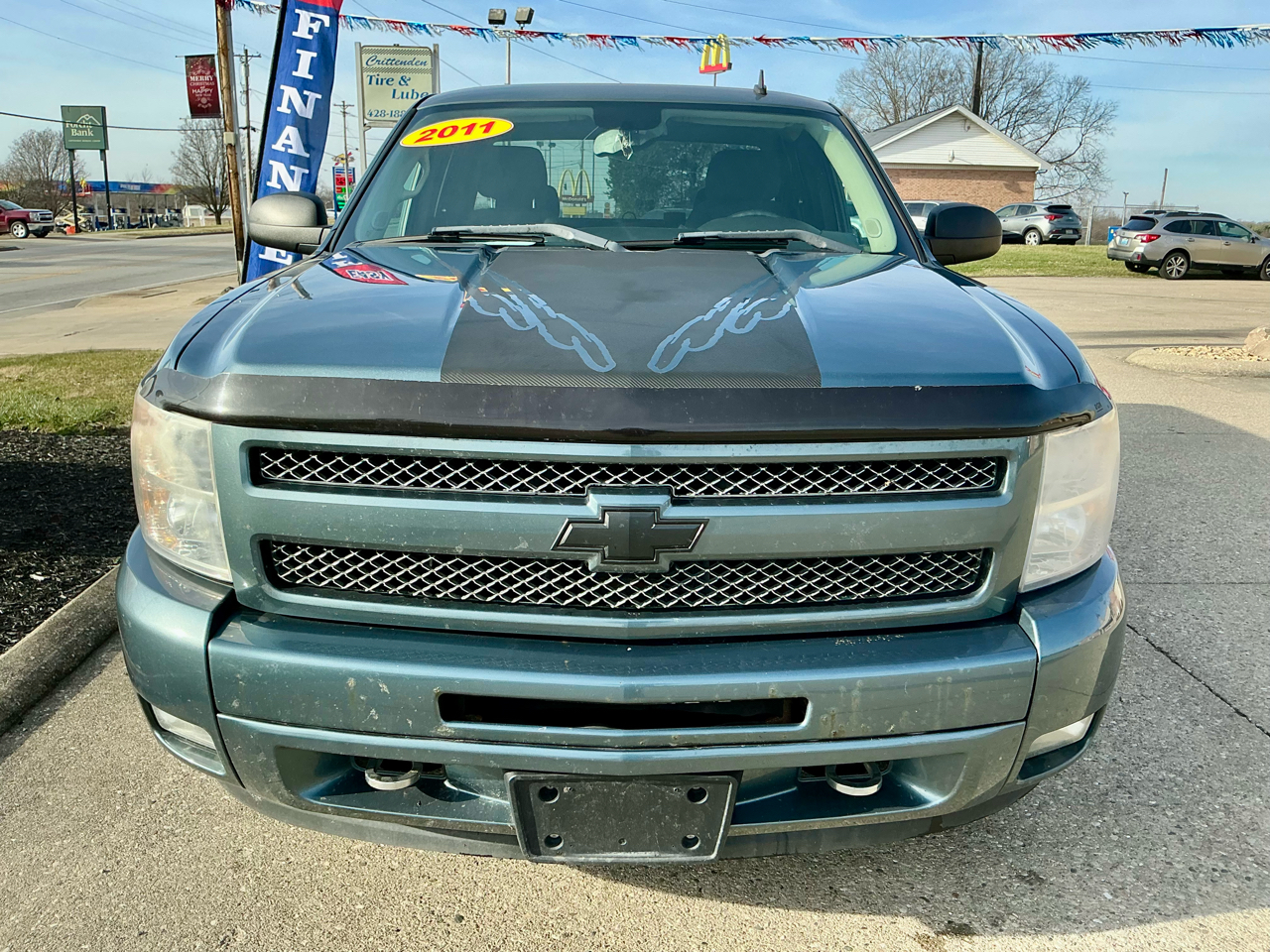 Chevrolet Silverado 1500 4WD Ext Cab 143.5" LT 2011