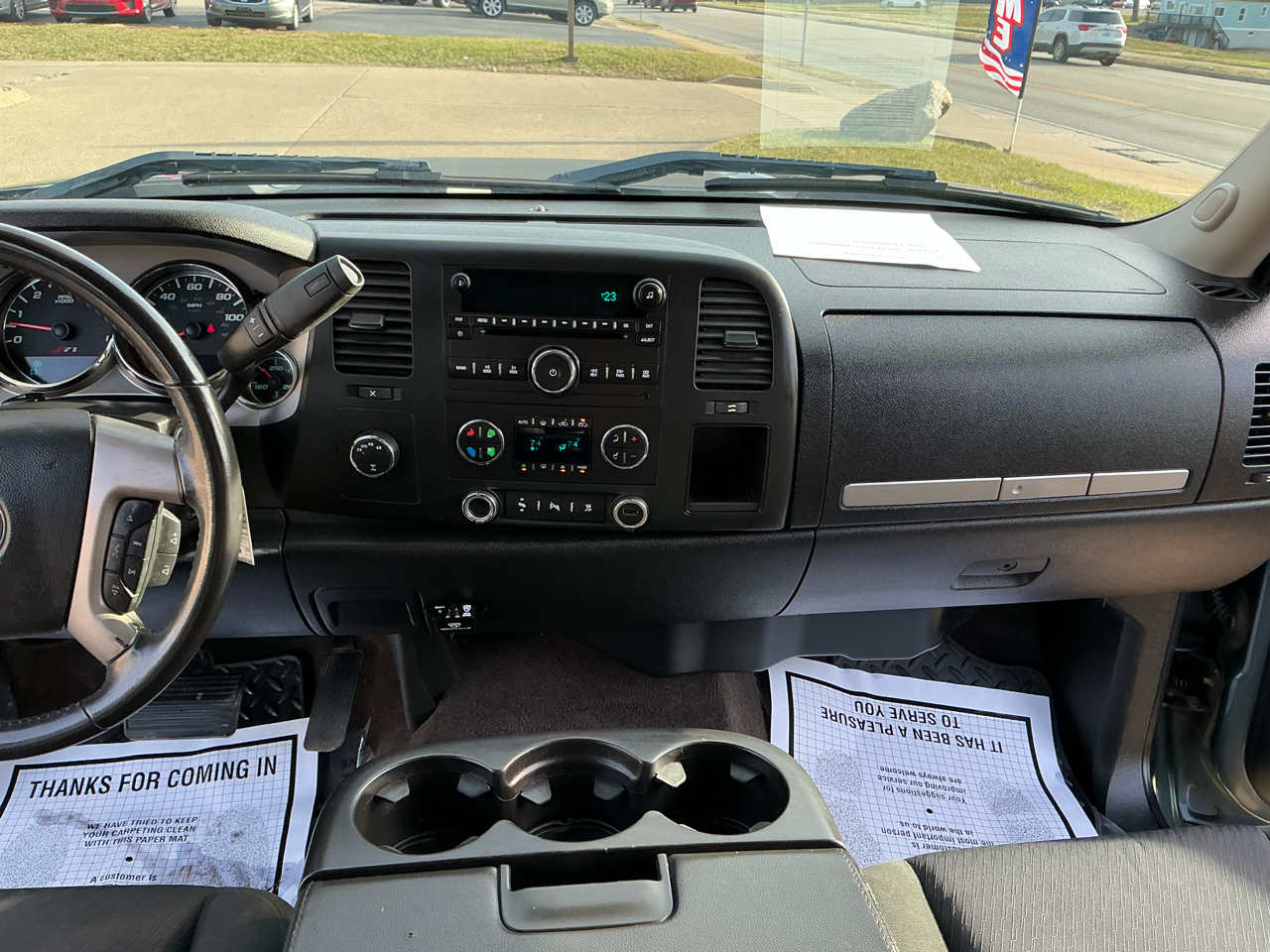 Chevrolet Silverado 1500 4WD Ext Cab 143.5" LT 2011