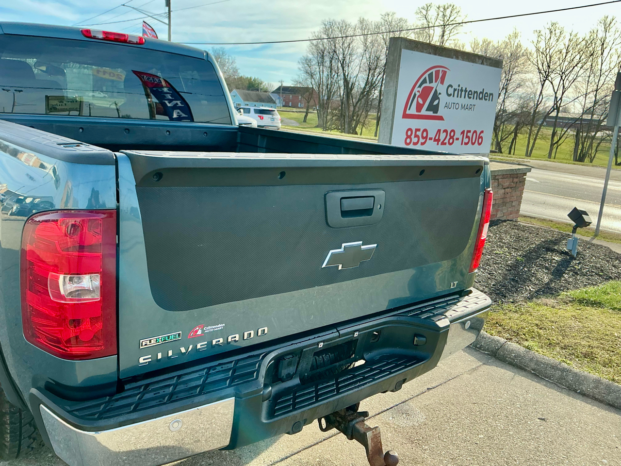 Chevrolet Silverado 1500 4WD Ext Cab 143.5" LT 2011