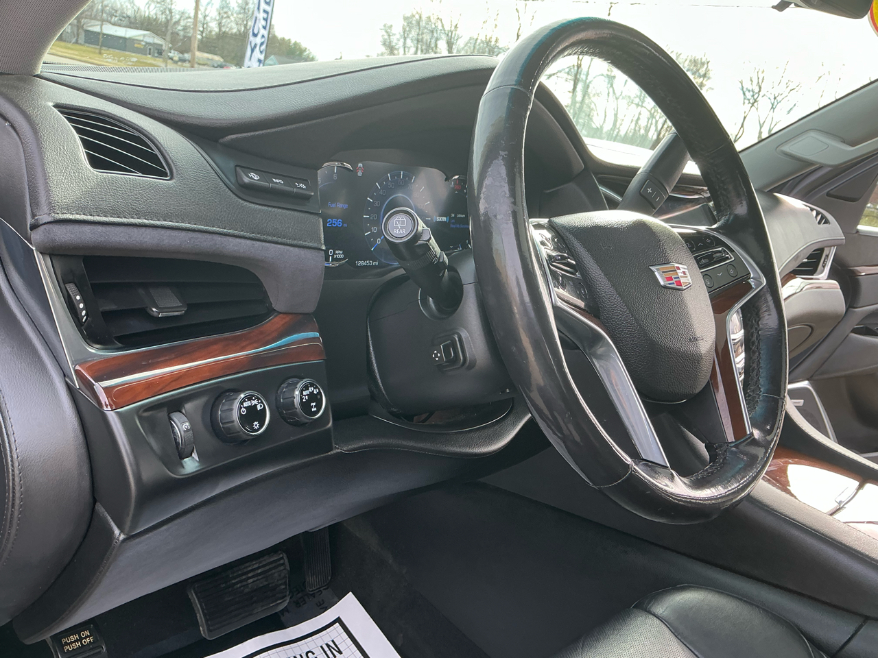 Cadillac Escalade 4WD 4dr Luxury 2018