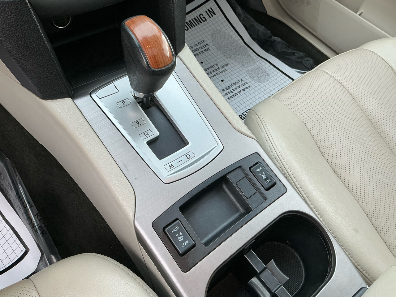 Subaru Outback 4dr Wgn H4 Auto 2.5i Limited 2014