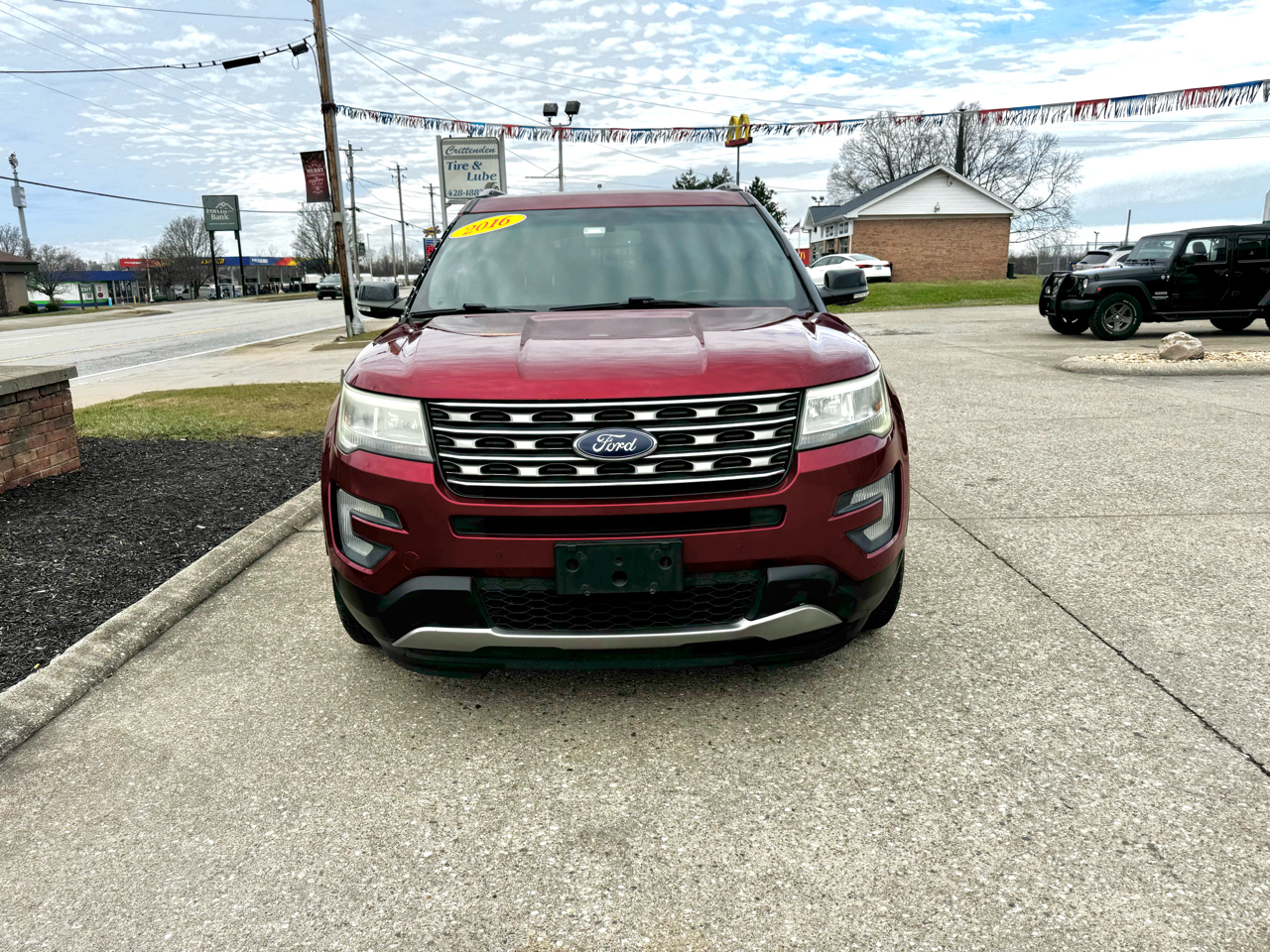 Ford Explorer 4WD 4dr XLT 2016