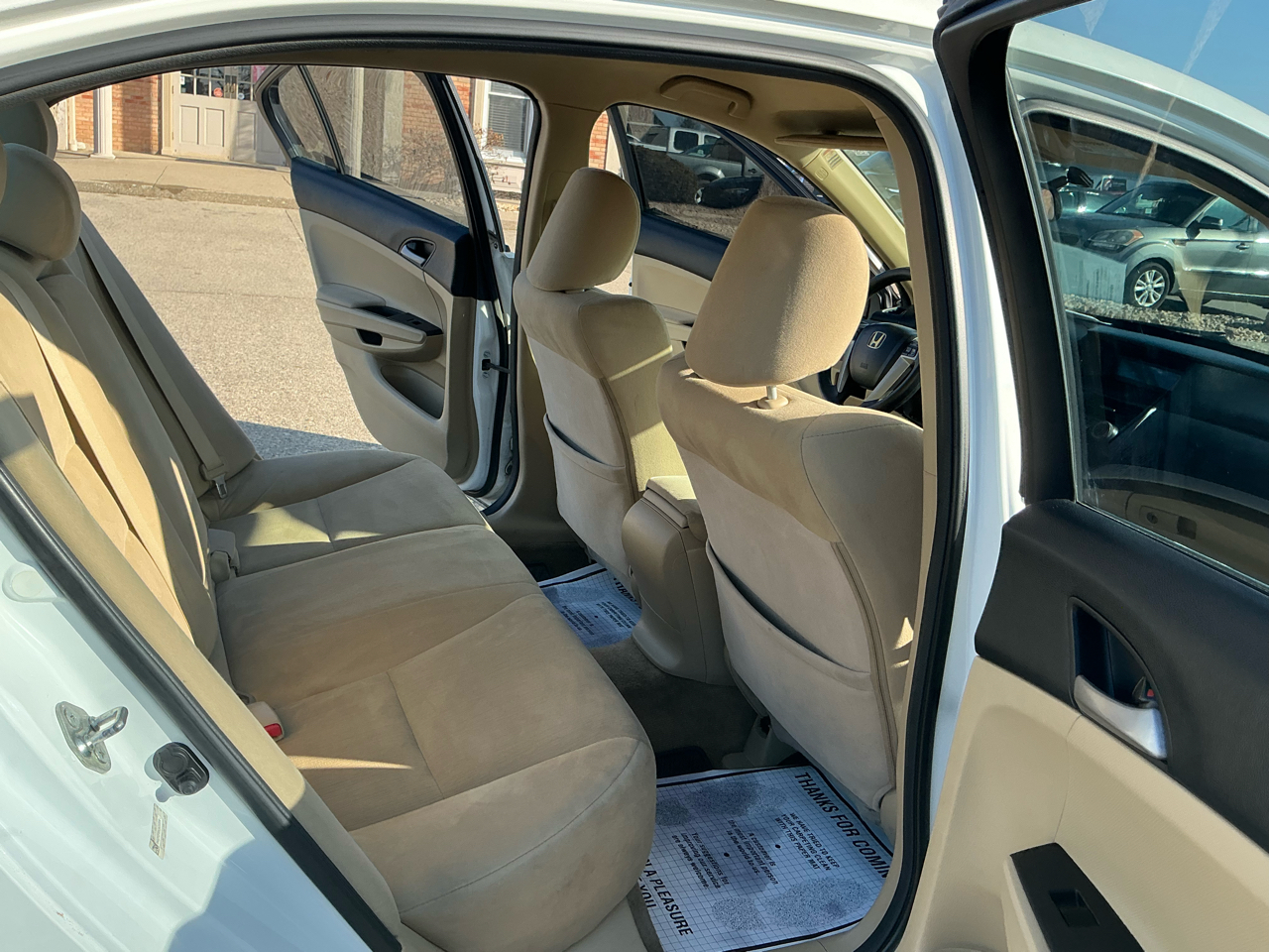 Honda Accord Sdn 4dr I4 Auto LX 2012