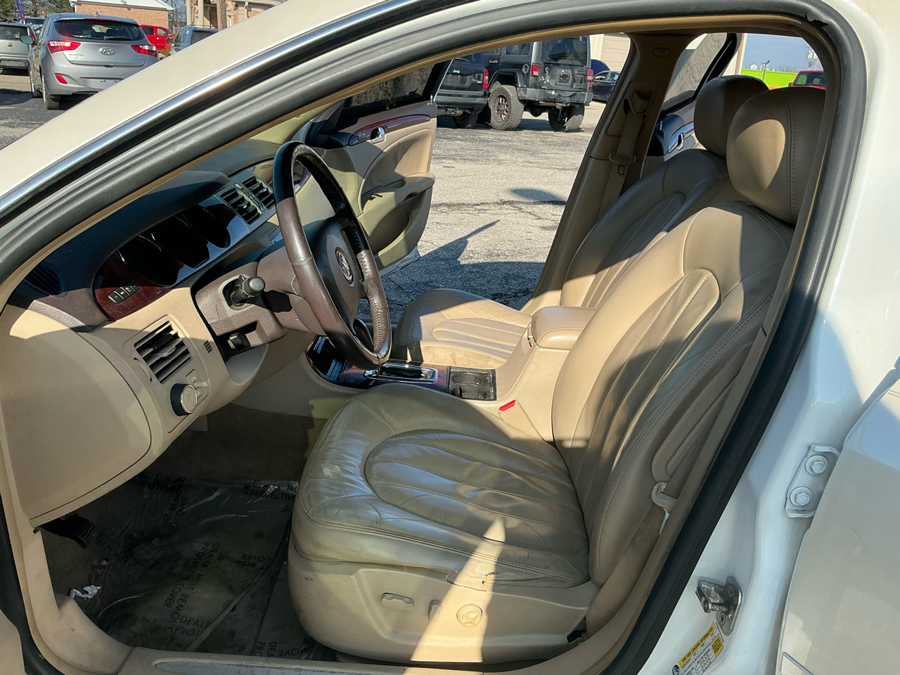 Buick Lucerne 4dr Sdn V6 CXL 2008