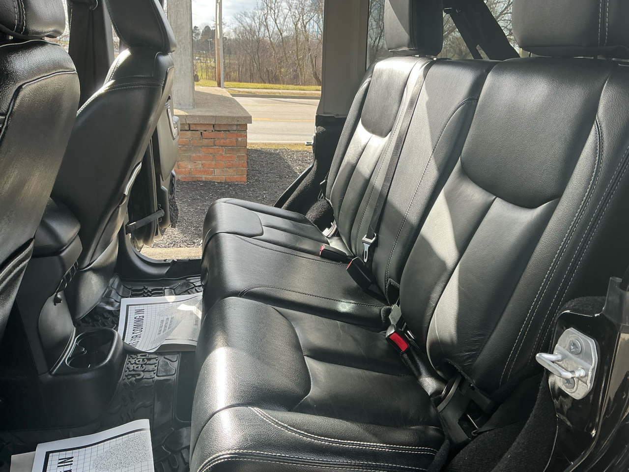 Jeep Wrangler Unlimited 4WD 4dr Sahara 2016