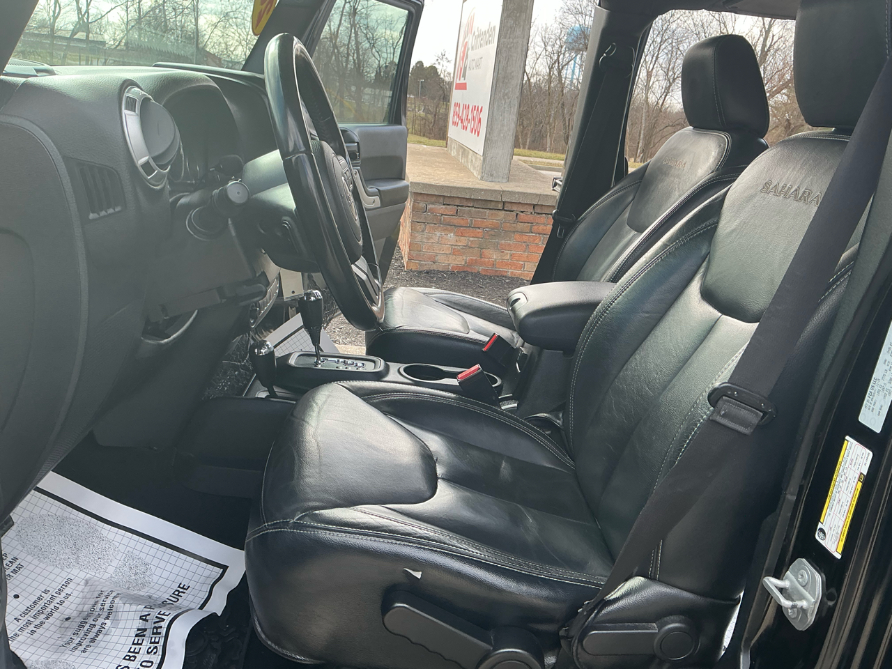 Jeep Wrangler Unlimited 4WD 4dr Sahara 2016