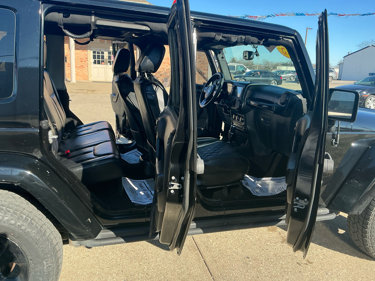 Jeep Wrangler Unlimited 4WD 4dr Altitude 2015