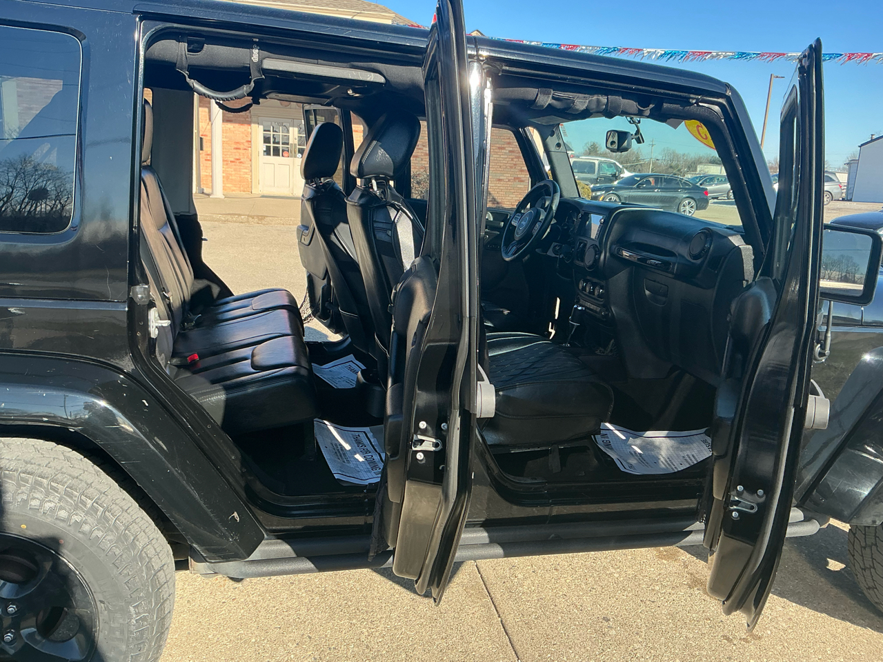 Jeep Wrangler Unlimited 4WD 4dr Altitude 2015