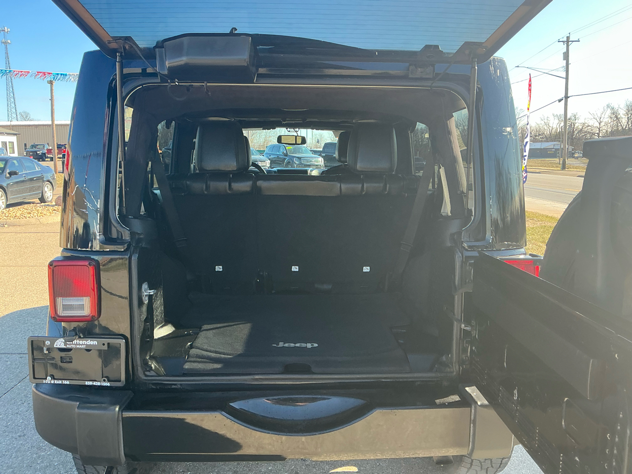 Jeep Wrangler Unlimited 4WD 4dr Altitude 2015