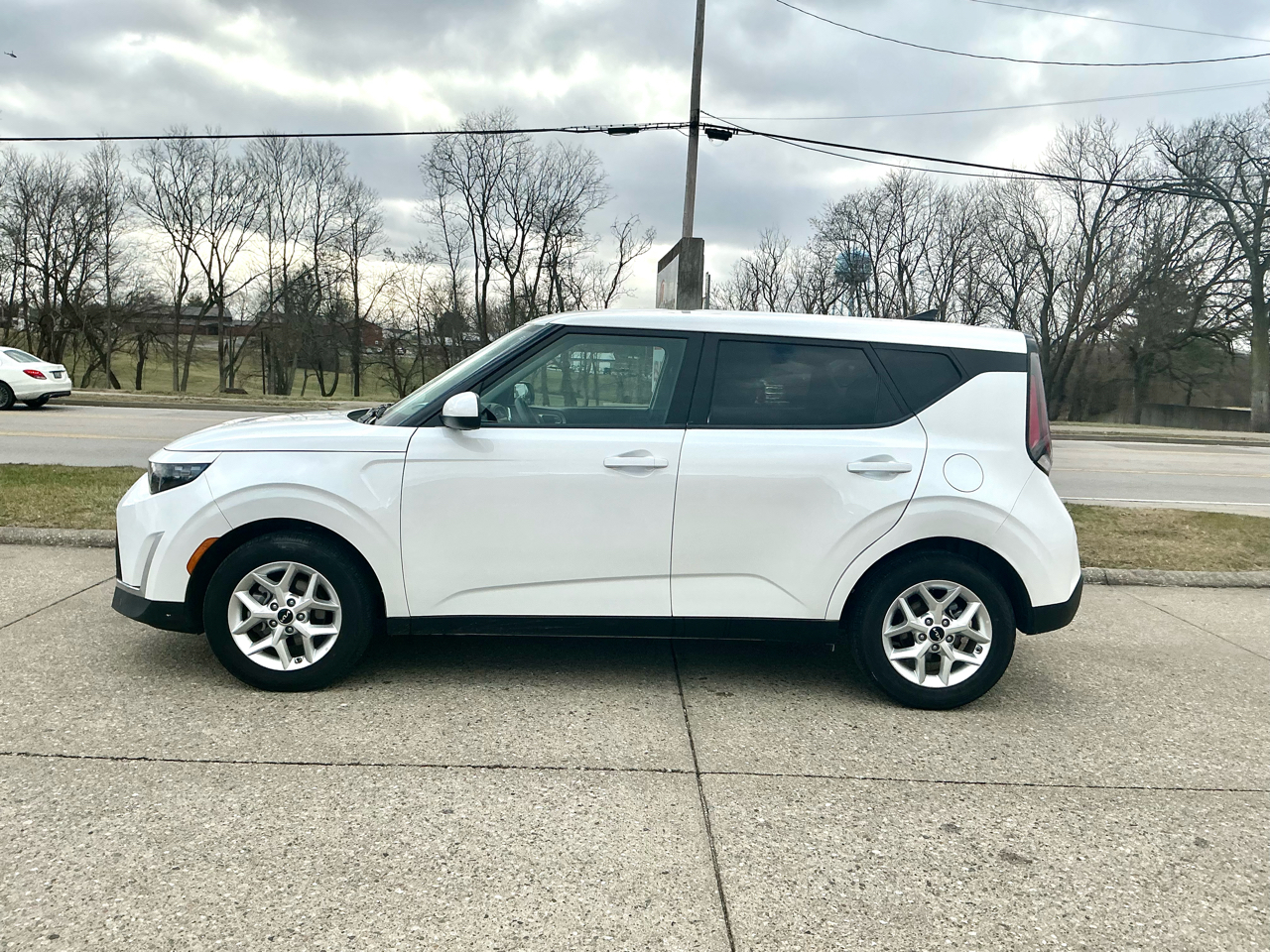 Kia Soul LX FWD 2025