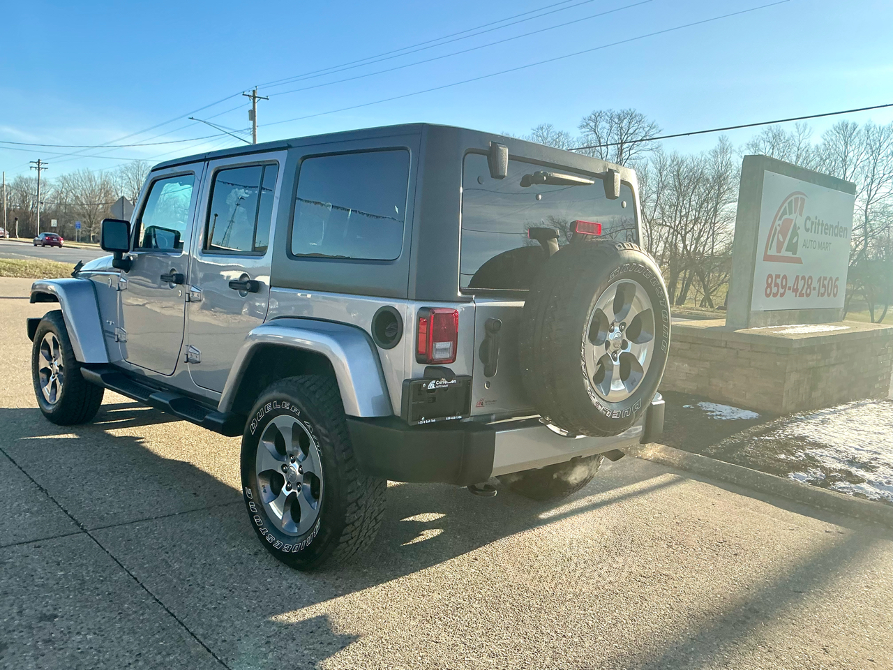 Jeep Wrangler Unlimited 4WD 4dr Sahara 2016