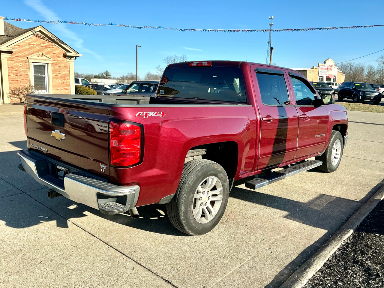 Chevrolet Silverado 1500 4WD Crew Cab 143.5" LT w/1LT 2015