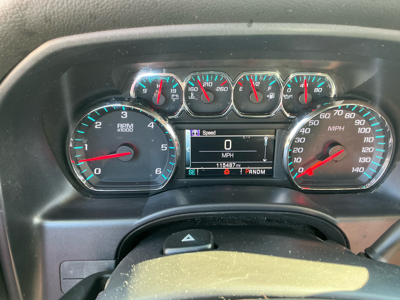 Chevrolet Silverado 1500 4WD Crew Cab 143.5" LT w/1LT 2015