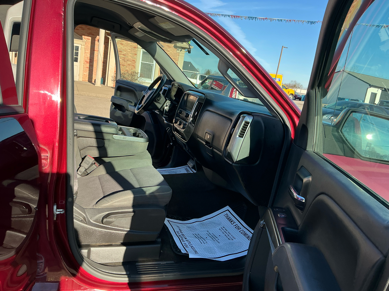 Chevrolet Silverado 1500 4WD Crew Cab 143.5" LT w/1LT 2015