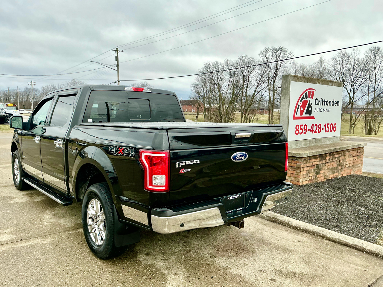 Ford F-150 XL 4WD SuperCrew 5.5' Box 2017