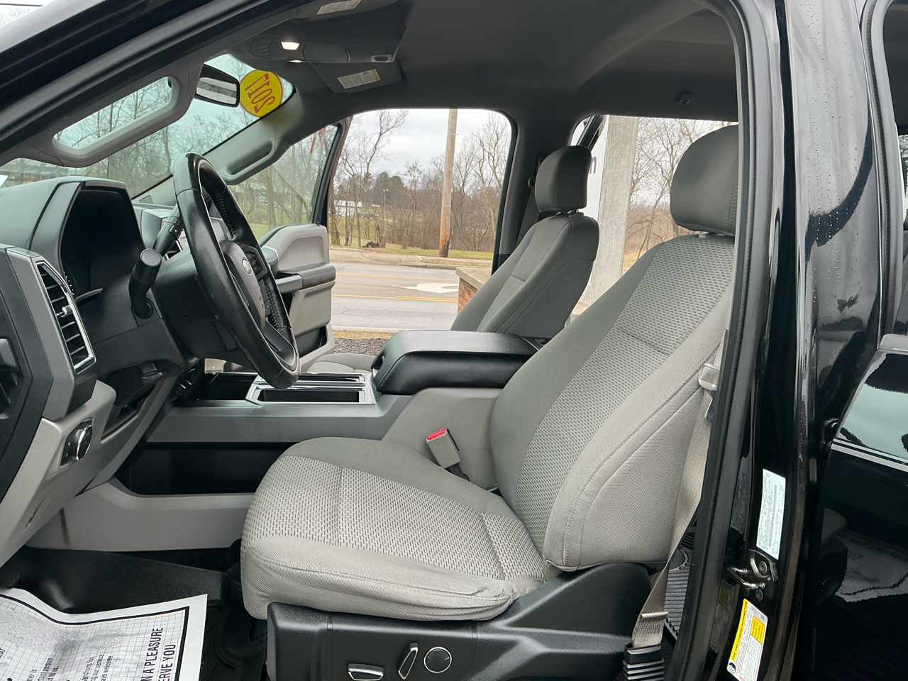 Ford F-150 XL 4WD SuperCrew 5.5' Box 2017