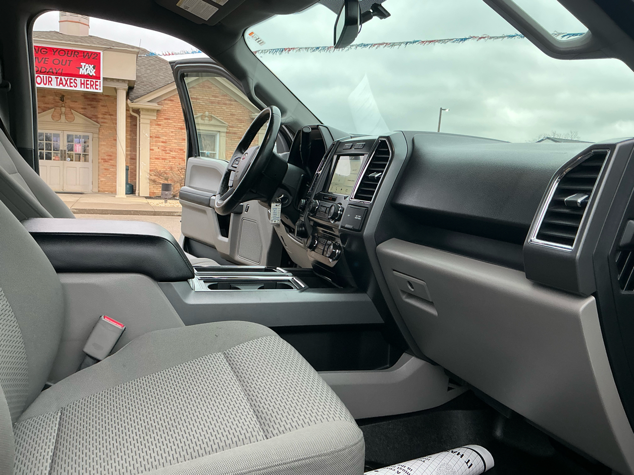 Ford F-150 XL 4WD SuperCrew 5.5' Box 2017