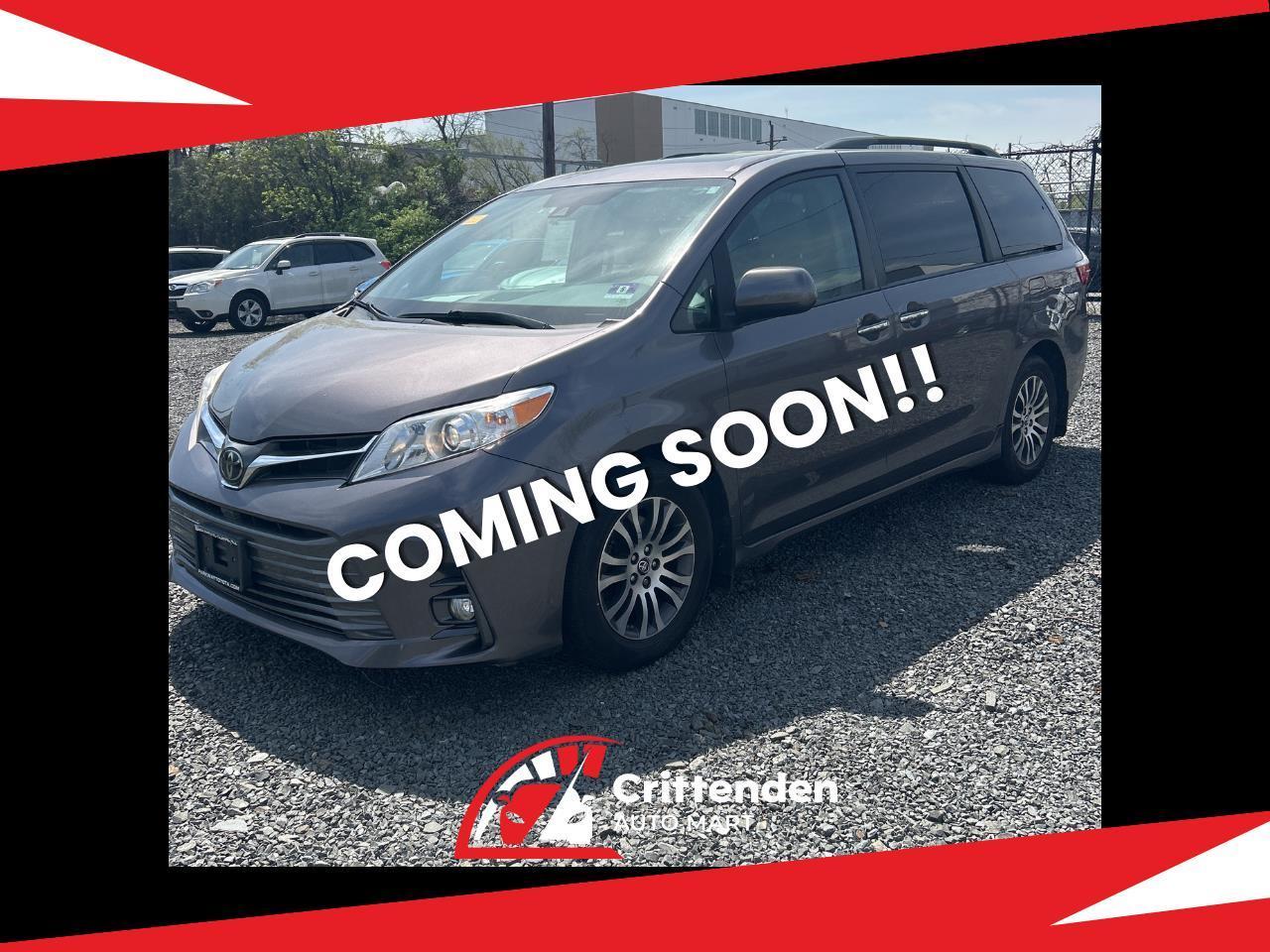 2019 Toyota Sienna XLE Auto Access Seat FWD 7-Passenger (Natl)