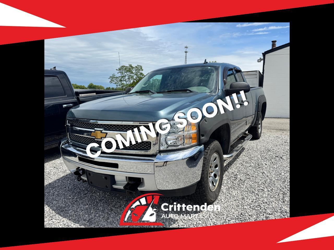 2013 Chevrolet Silverado 1500 4WD Ext Cab 143.5" LS