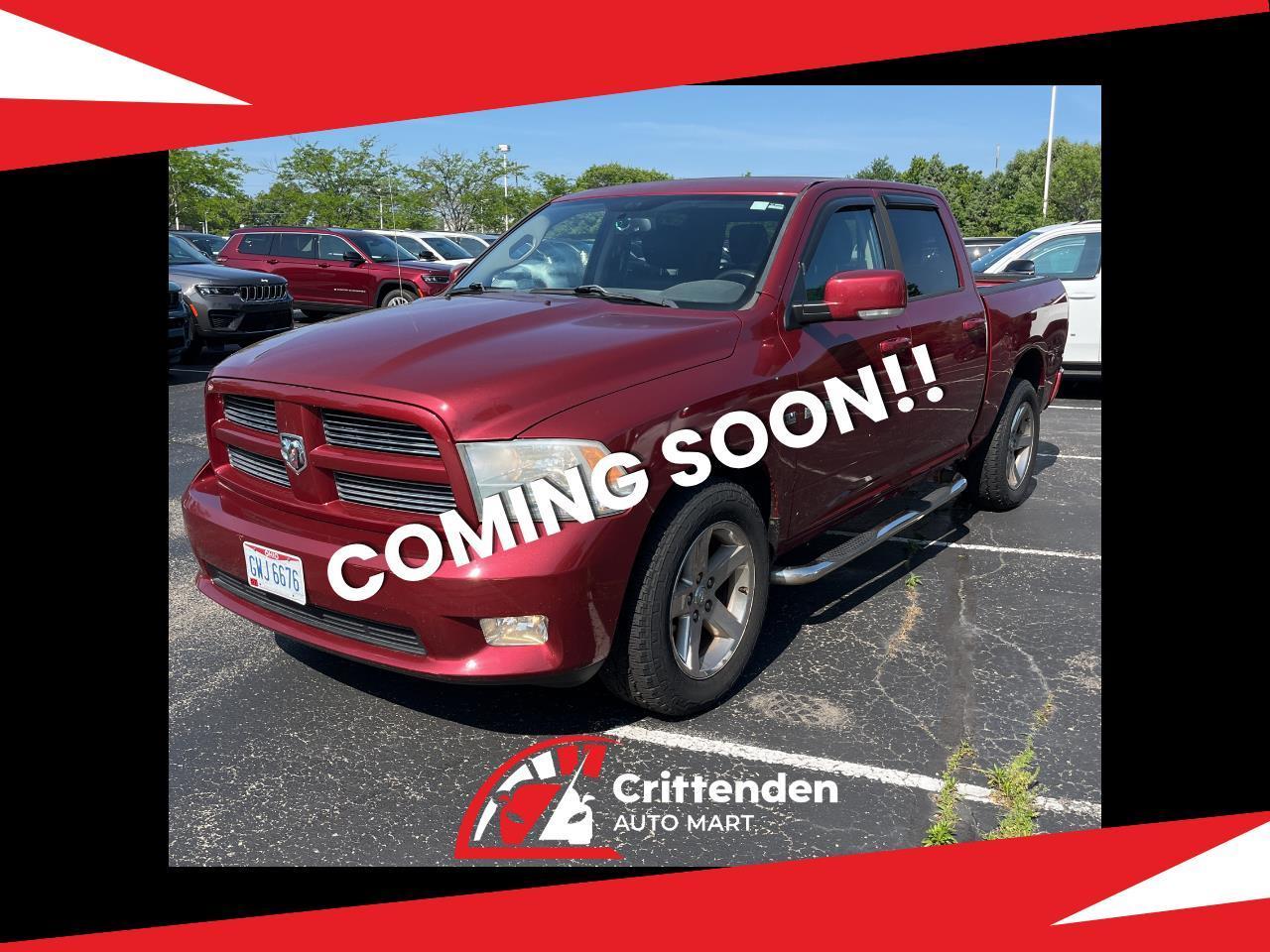 2011 RAM 1500 4WD Crew Cab 140.5" Sport