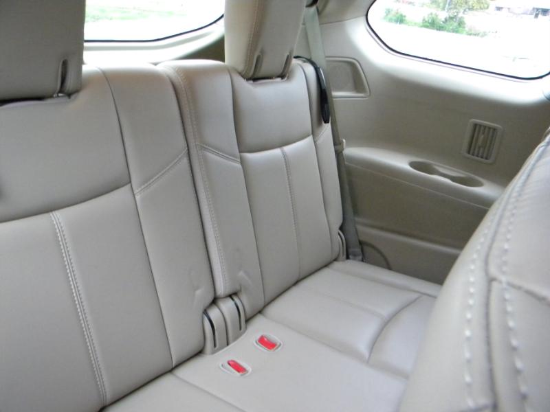 Nissan Pathfinder Platinum 4WD 2017 Nissan Pathfinder Platinum 4WD 2017