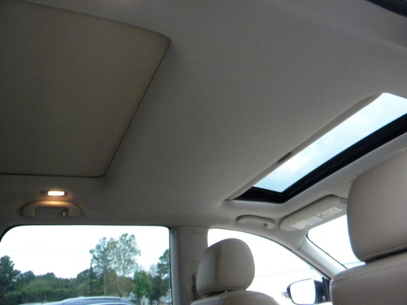 Nissan Pathfinder Platinum 4WD 2017 Nissan Pathfinder Platinum 4WD 2017