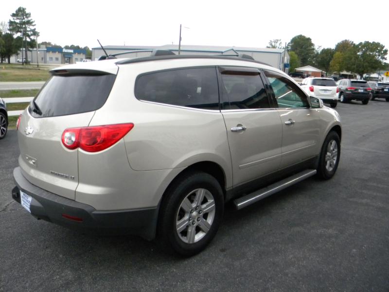 Chevrolet Traverse 2LT FWD 2011 Chevrolet Traverse 2LT FWD 2011