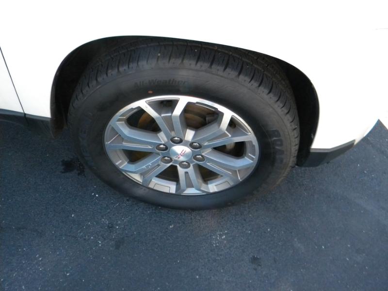 GMC Acadia SLT-1 FWD 2015 GMC Acadia SLT-1 FWD 2015