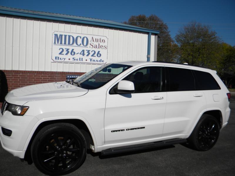 2018 Jeep Grand Cherokee Laredo 4WD